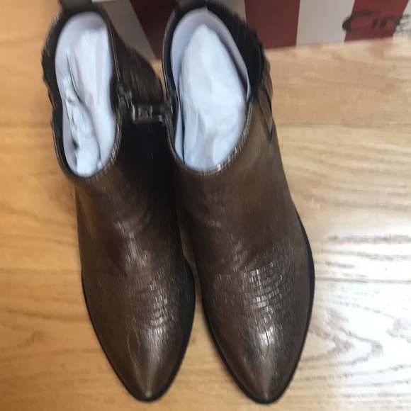 Circus bootie by Sam Edelman sz 8 NWT - Picture 8 of 12